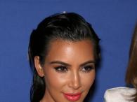Kim Kardashian niezwykle sexi w nocnym klubie